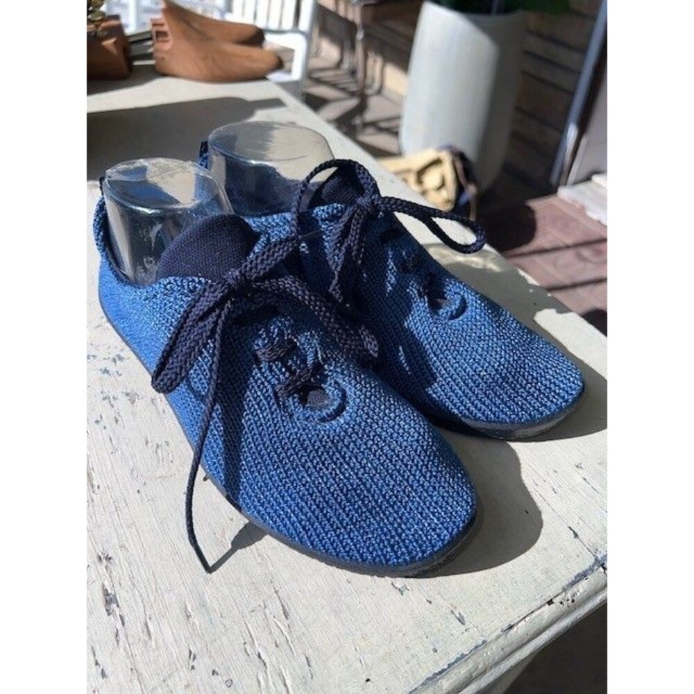 A’RCOPEDICO Wm’s Oxford Knit Sneakers in Indigo Sz8.5/EU 39 EXCLT